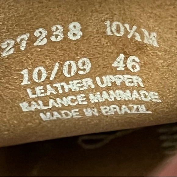 Men's Bostonian Burgundy Ocala Tasseled Loafers - Picture 4 of 4